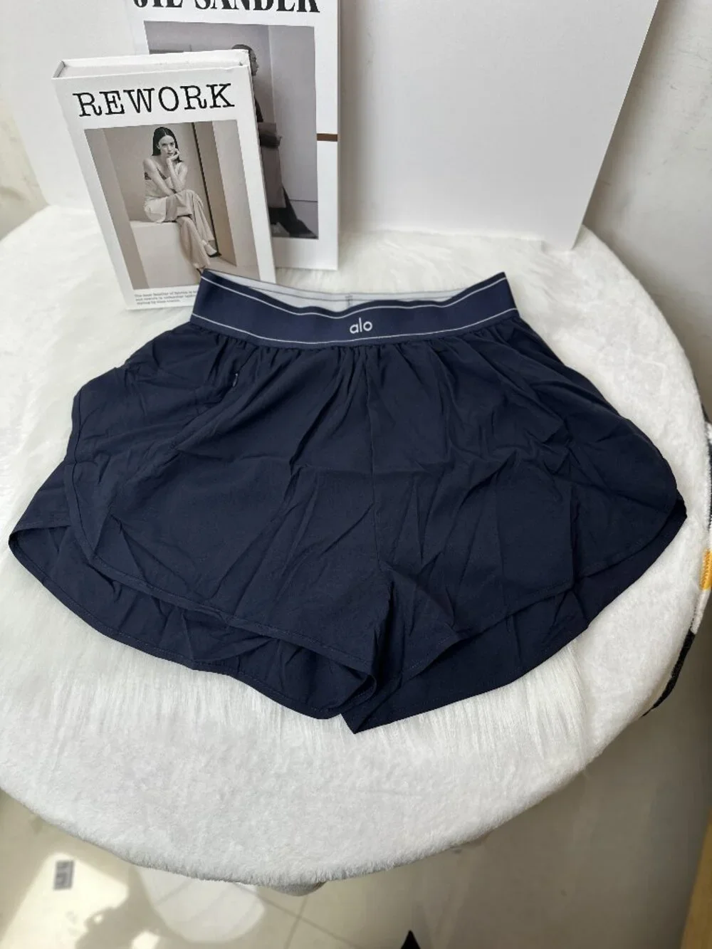 Women's ALO Yoga Athletic Shorts Sz S